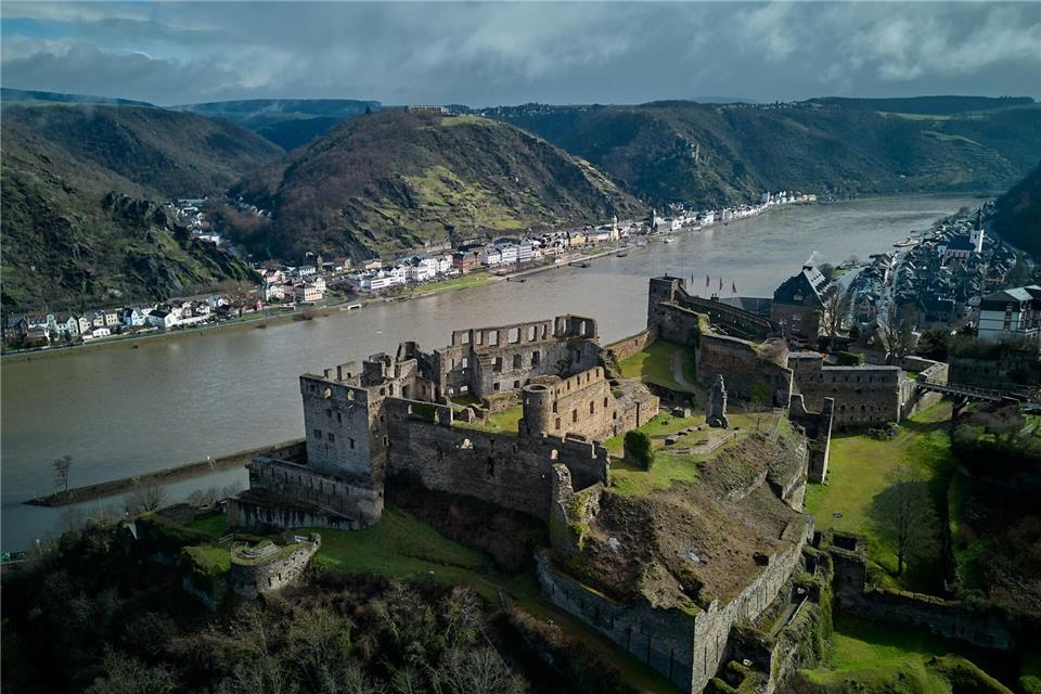 Der Strom soll in einem Nebenarm des Rheins erzeugt werden. (Archivbild)Thomas Frey/dpa