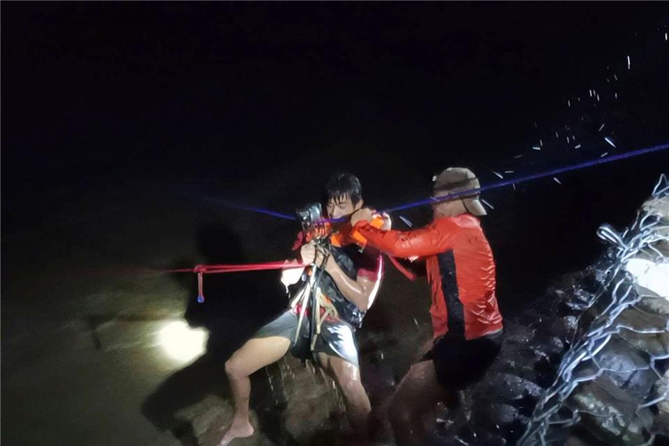 Der Super-Taifun hat zunächst auf den Philippinen gewütet.Uncredited/Philippine Coast Guard/AP/dpa