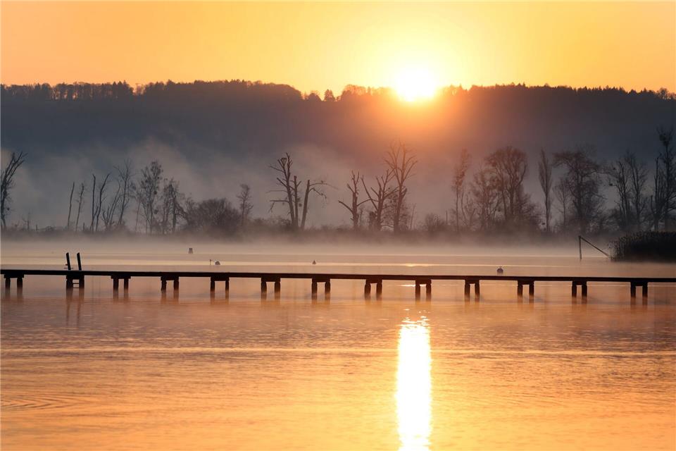 Der Tag startet teilweise sonnig. (Archivbild)Karl-Josef Hildenbrand/dpa