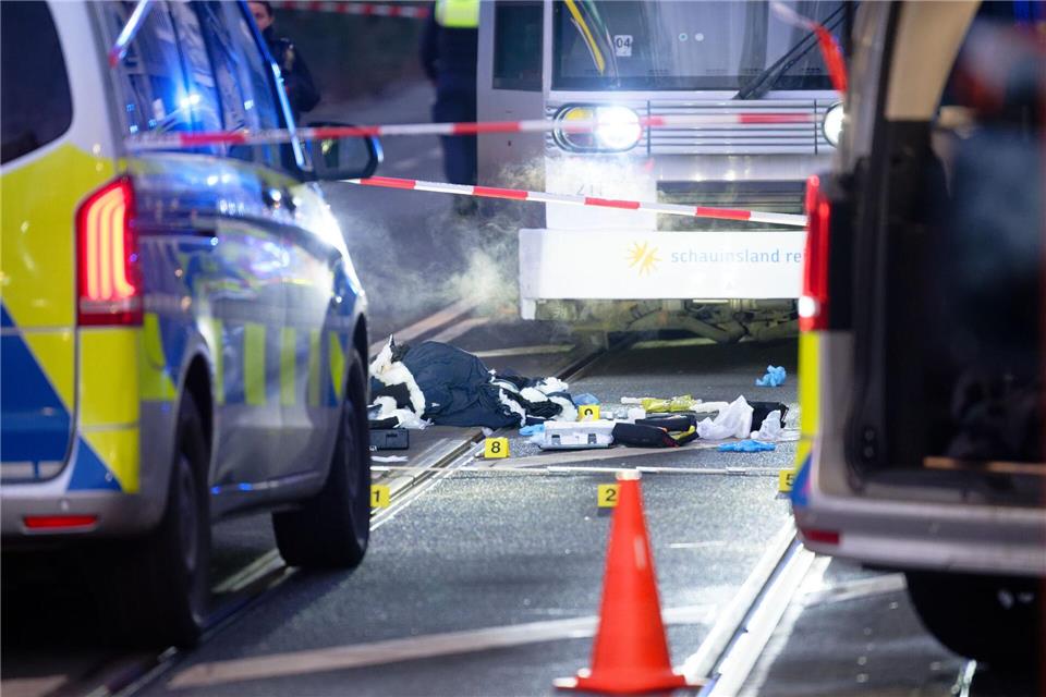 Der Tatort nach den Schüssen. (Archivfoto)Henning Kaiser/dpa