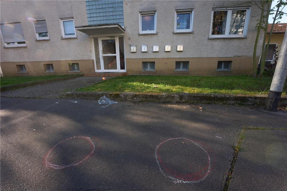 Der Tatort von Bad Nauheim. Zwei Menschen mit Schussverletzungen sind gestorben. Thomas Frey/dpa