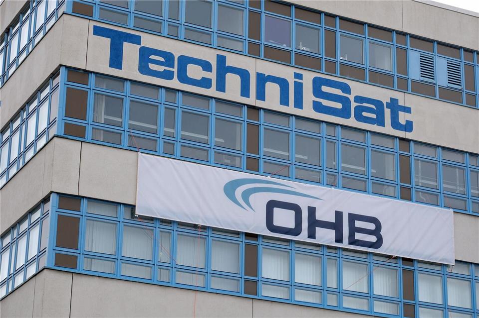 Raumfahrtfirma OHB baut künftig Satellitenteile in Sachsen  Der Technisat-Standort im Vogtland stand vor dem Aus, übernimmt zum Jahreswechsel das Bremer Raumfahrtunternehmen OHB die Produktionsstätte.Sebastian Willnow/dpa