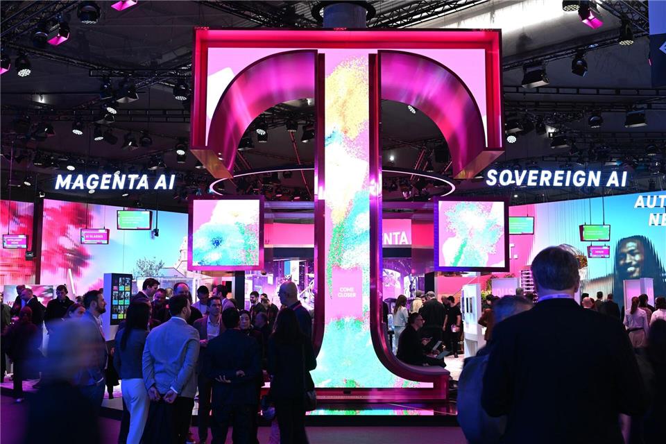 Der Telekom-Messestand beim MWC.Wolf von Dewitz/dpa