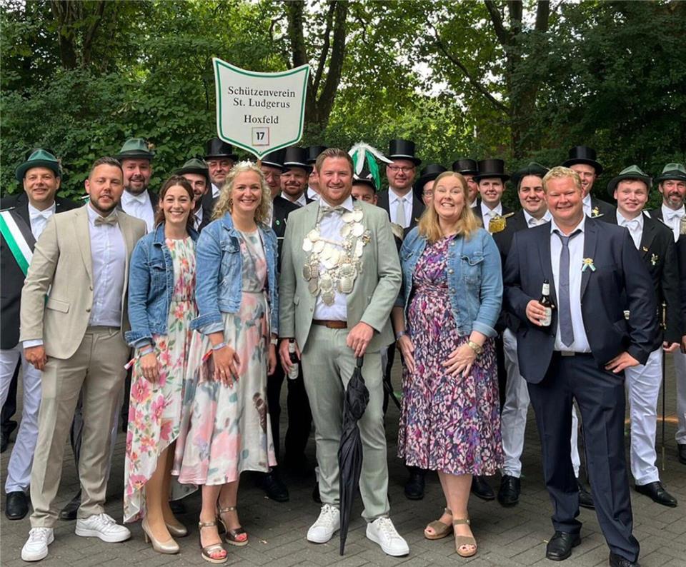 Der Thron aus dem Jahr 2025 freut sich auf das Kaiserschießen.