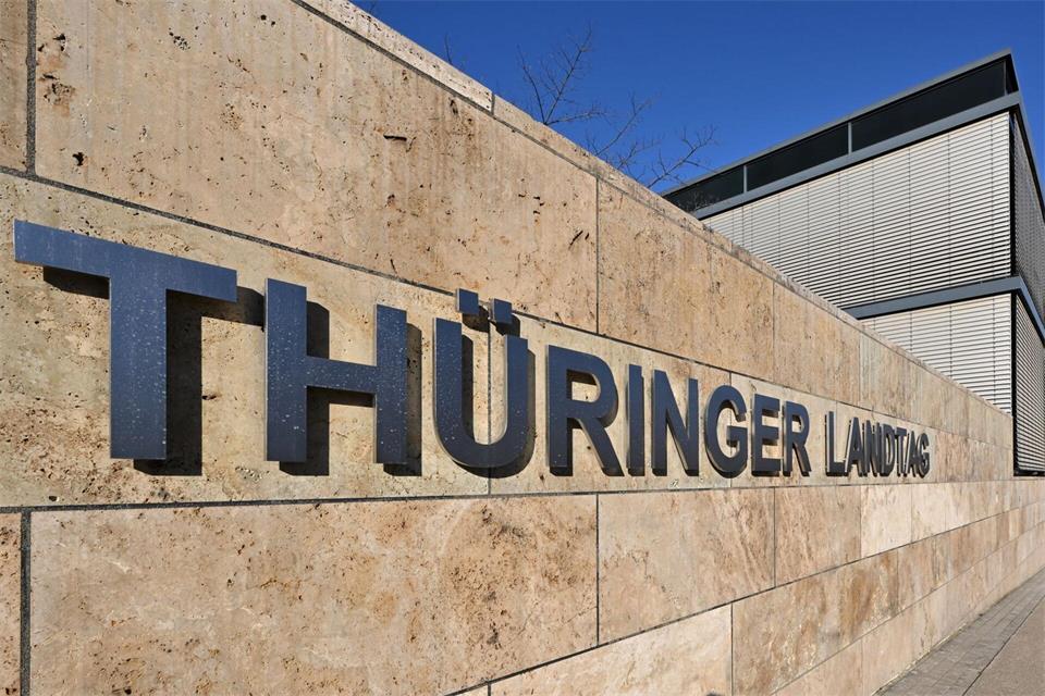 Der Thüringer Landtag soll am 7. Oktober über seine Auflösung abstimmen. (Archivbild)Martin Schutt/dpa