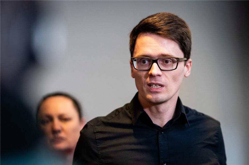 Der Thüringer Linksfraktionschef Christian Schaft spricht von einer „Zufallsmehrheit“. (Archivbild) Jacob Schröter/dpa