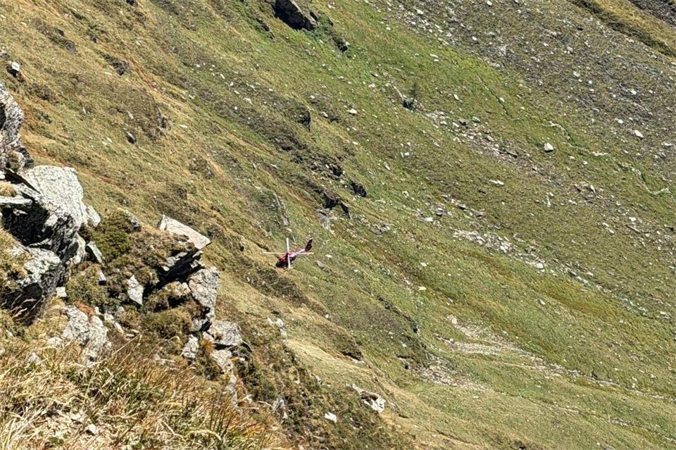 Der Tote wurde mit einem Hubschrauber nach unten geflogen.Italienische Bergwacht/dpa