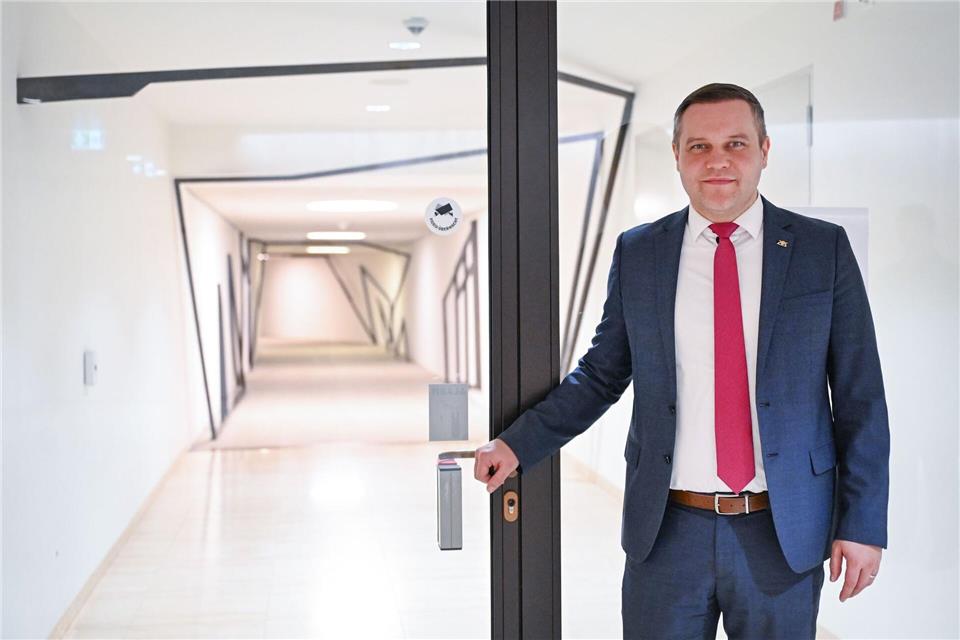 Der Tunnel soll den Abgeordneten das Leben leichter machen.Bernd Weißbrod/dpa