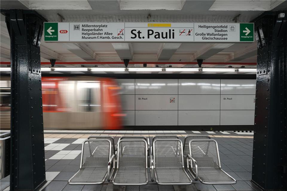 Der U-Bahnhof St. Pauli ist von der zweiwöchigen Sperrung betroffen. (Archivbild)Marcus Brandt/dpa