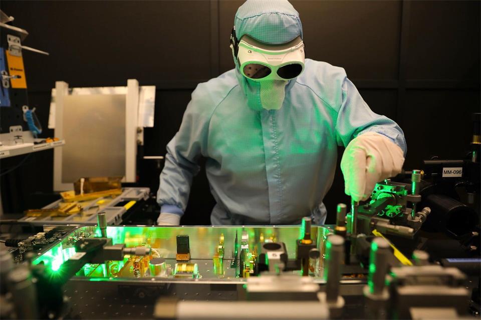 Der US-Laserhersteller Coherent hat für einen Neubau in Lübeck 46 Millionen Euro investiert.---/Coherent/dpa