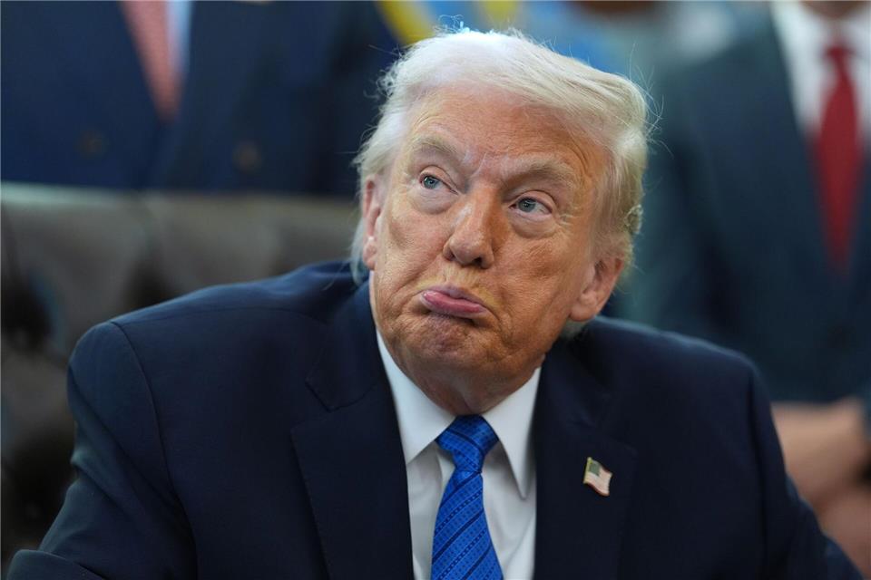 Der US-Präsident erhöht den Druck auf Teheran. (Archivbild)Evan Vucci/AP/dpa