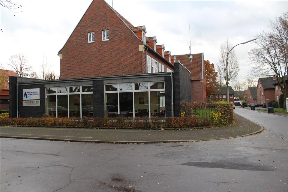 Der Umbau der Mensa in der Julia-Koppers-Gesamtschule und der Alexanderschule liegt im Zeitplan.