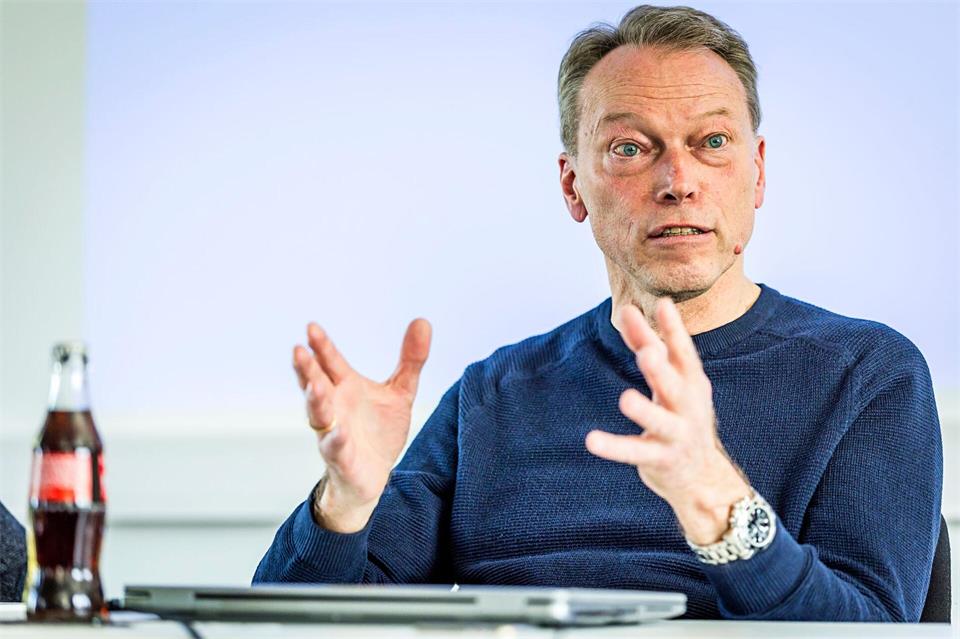 Der Unfallforscher Siegfried Brockmann von der Björn Steiger Stiftung. (Archivbild)Lars Berg/dpa