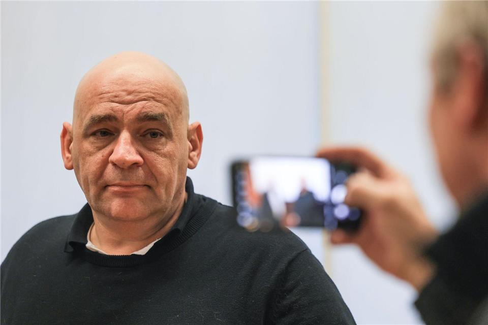 Der Vater von Emily verklagt das Land NRW. (Archivbild)Oliver Berg/dpa