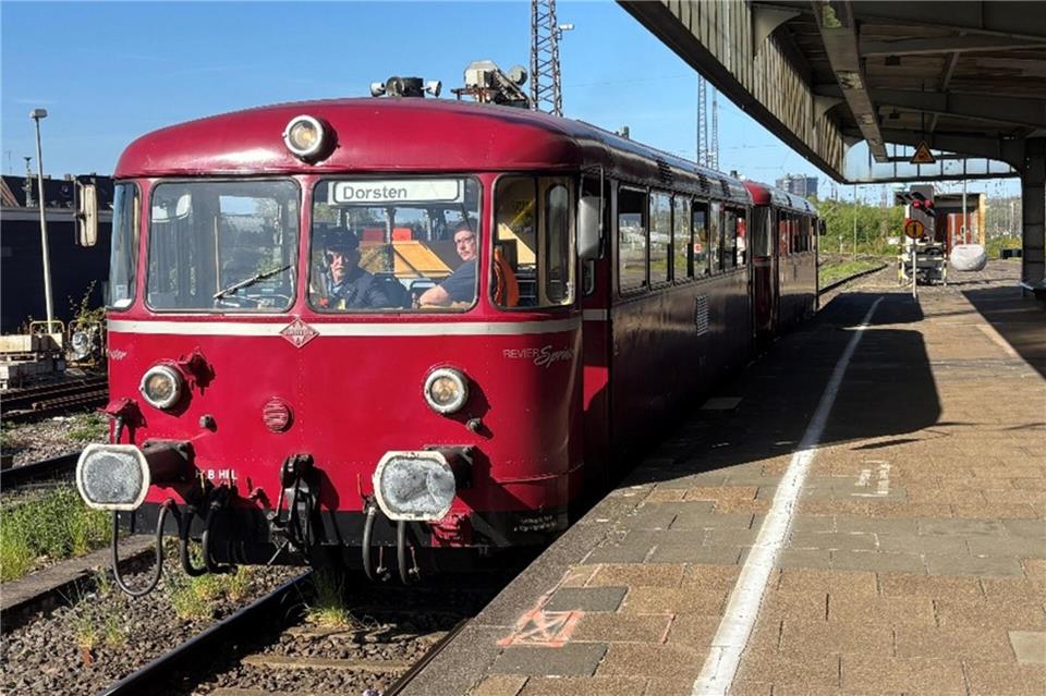 Der Verein OnWheels betreut den „Revier Sprinter“, eine Schienenbus-Garnitur aus den 1950er-Jahren.
