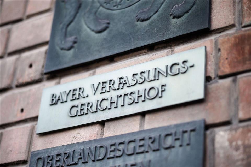 Der Verfassungsgerichtshof hat die Haushaltsaufstellung 2022 gerügt. (Archivbild)Matthias Balk/dpa