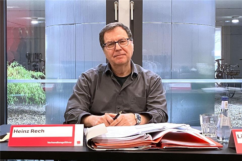 Der Verhandlungsführer von Verdi NRW, Heinz Rech, schließt Warnstreiks in den kommenden Wochen nicht aus.Volker Danisch/dpa