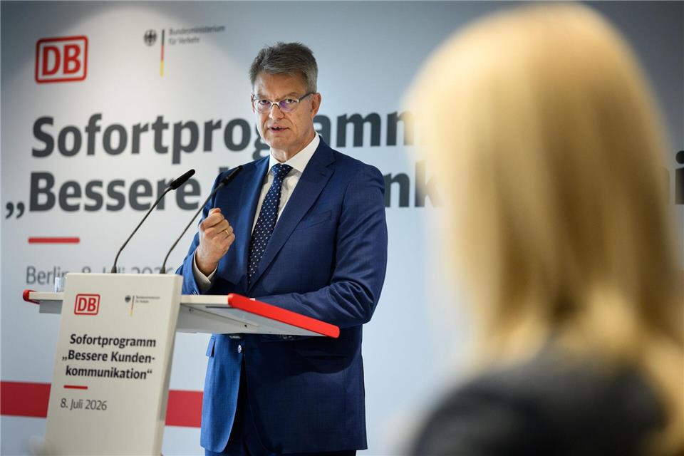 Der Verkehrsminister sieht nach der Mitteilung von Dienstag Anlass, das Sanierungskonzept genauer zu analysieren.Bernd von Jutrczenka/dpa