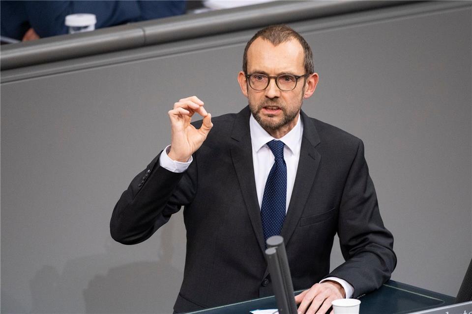 Der Verteidigungsausschuss befasst sich mit den Vorfällen in Zweibrücken. (Archivbild)Christophe Gateau/dpa
