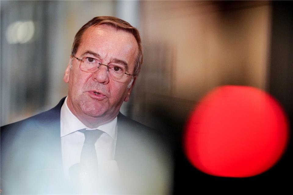 Der Verteidigungsminister kritisiert, dass zentrale Punkte seines Gesetzentwurfs geändert wurden, bevor dieser überhaupt in den Bundestag eingebracht worden ist. (Archivbild)Kay Nietfeld/dpa