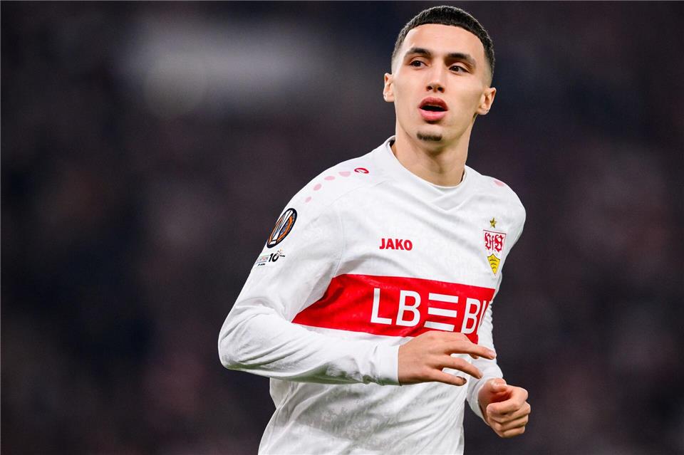 Der Vertrag von El Khannouss beim VfB hat sich verlängert (Archivfoto).Tom Weller/dpa