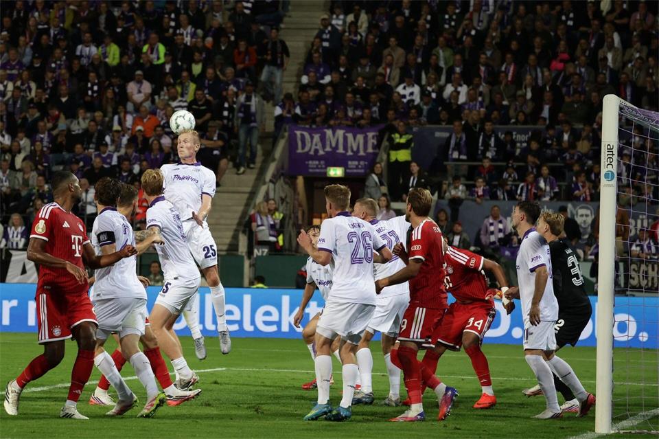 Der VfL Osnabrück stemmte sich mit aller Macht gegen den großen FC Bayern.David Ebener/dpa