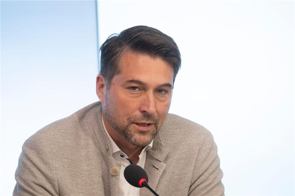 Der Vizepräsident des Deutschen Städtetages, Uwe Conradt,  fordert ein Umdenken beim Hitzeschutz in Städten. (Archivbild) Marijan Murat/dpa