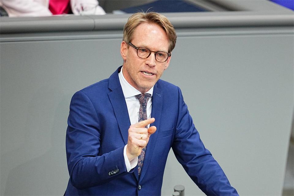 Der Vorsitzende des Parlamentarischen Kontrollgremiums des Bundestages, Marc Henrichmann, hält weitere Vorfälle für möglich. (Archivbild)Michael Kappeler/dpa