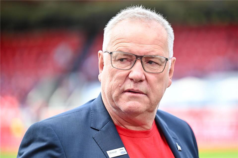 Der Vorstandsvorsitzende Holger Sanwald strebt Verstärkungen für den 1. FC Heidenheim an.Harry Langer/dpa