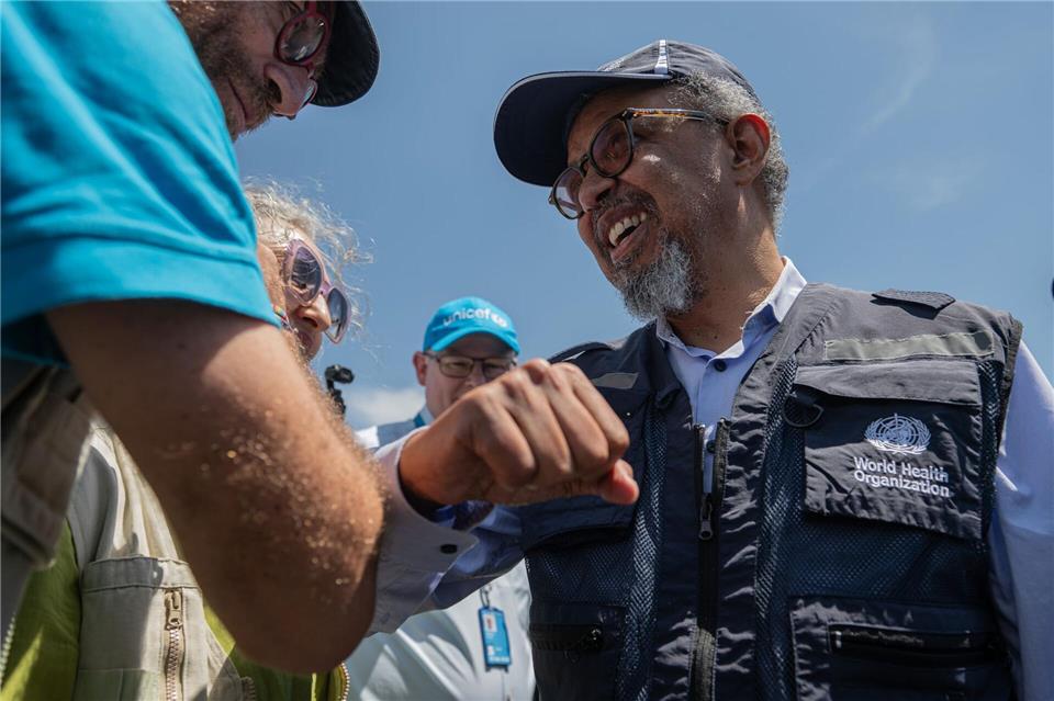 Der WHO-Chef besucht den Ebola-Hotspot.Moses Sawasawa/AP/dpa