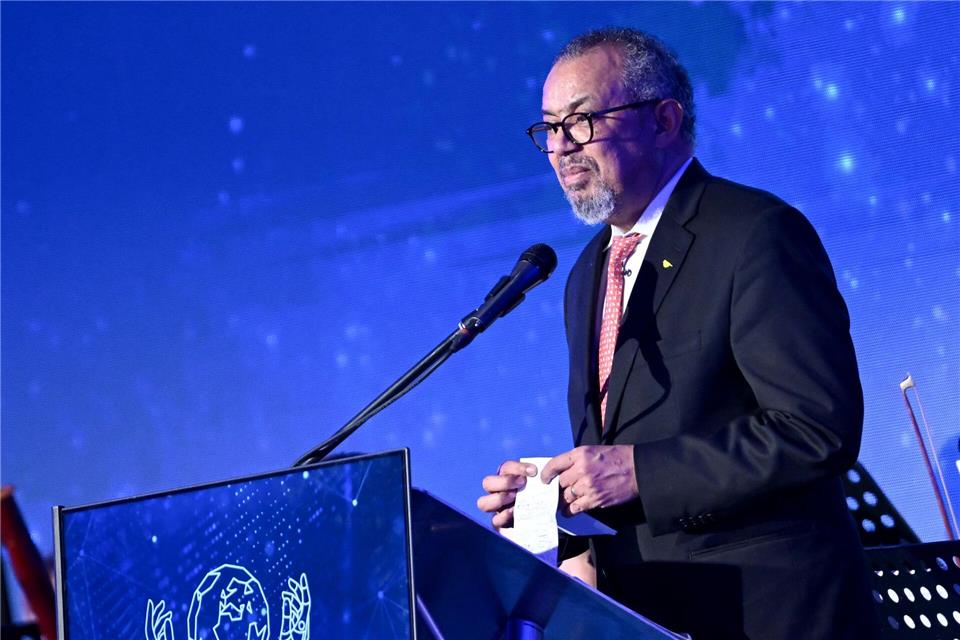 Der WHO-Chef verurteilt Angriffe auf die Gesundheitsversorgung. (Archivbild)Britta Pedersen/dpa