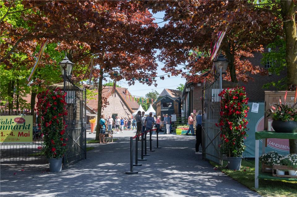 Der Waldgartenmarkt am Landgut Krumme lockt vom 1. bis 3. Mai wieder Gartenfreunde nach Velen.