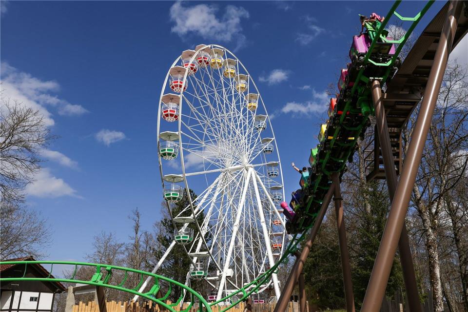 Der „Wichtelexpress“ gehört zu den Neuheiten in dem Freizeitpark. Thomas Warnack/dpa
