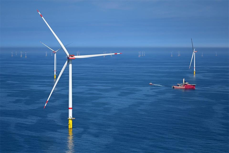 Der Windpark He Dreiht besteht aus 64 Windenergieanlagen. (Archivbild) Lars Penning/dpa