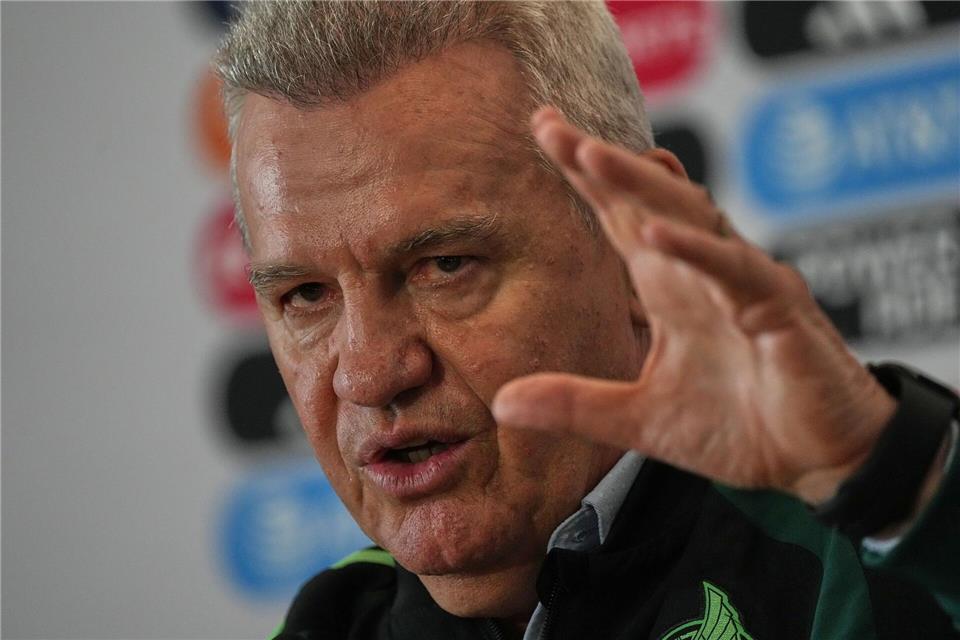 Der akuelle Coach hat keine Zweifel an seinem designierten Nachfolger. (ArchivbildI)Marco Ugarte/AP/dpa