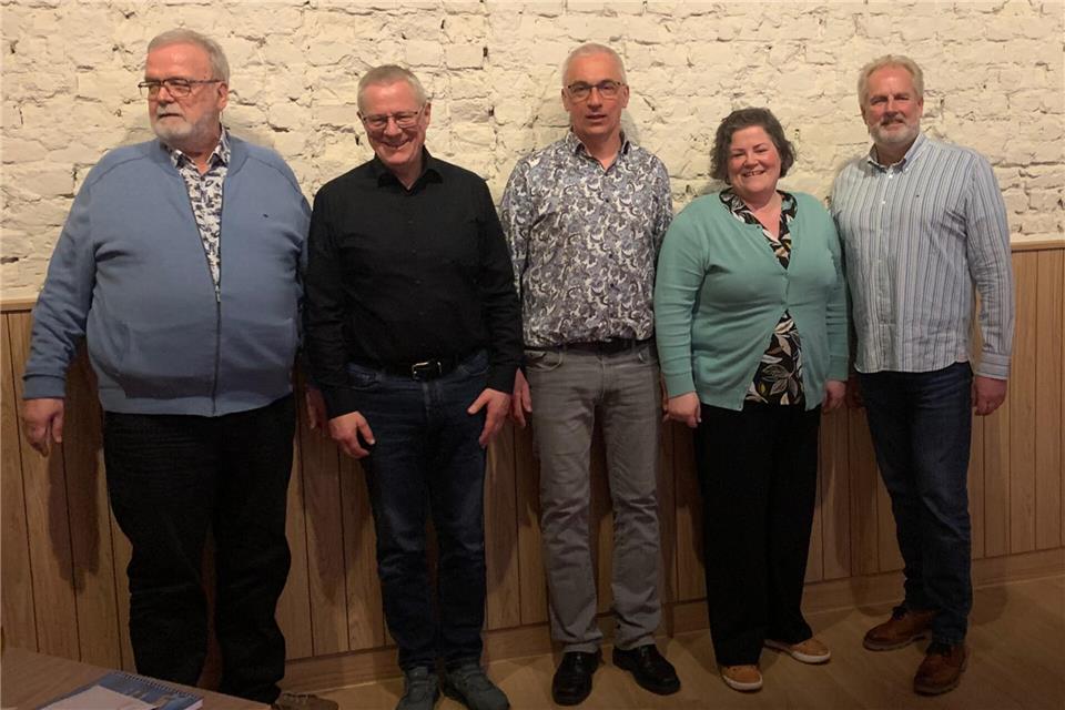 Der alte und neue Vorstand (von links): Udo Rottstegge, Josef Baumeister, Gerd Limberg, Verena Pennekamp und Manfred Feldhaus freuen sich über die große Resonanz auf die Angebote des Gemener Heimatvereins.