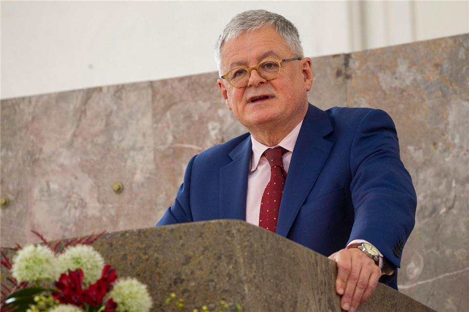Der australische Historiker Sir Christopher Clark hat den Ludwig-Börne-Preis 2026 erhalten.Helmut Fricke/dpa