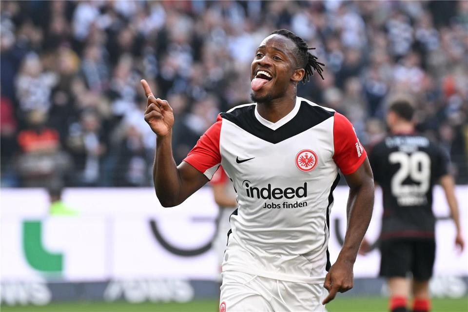 Der belgische Stürmer Michy Batshuayi verlässt Eintracht Frankfurt. (Archivbild)Arne Dedert/dpa