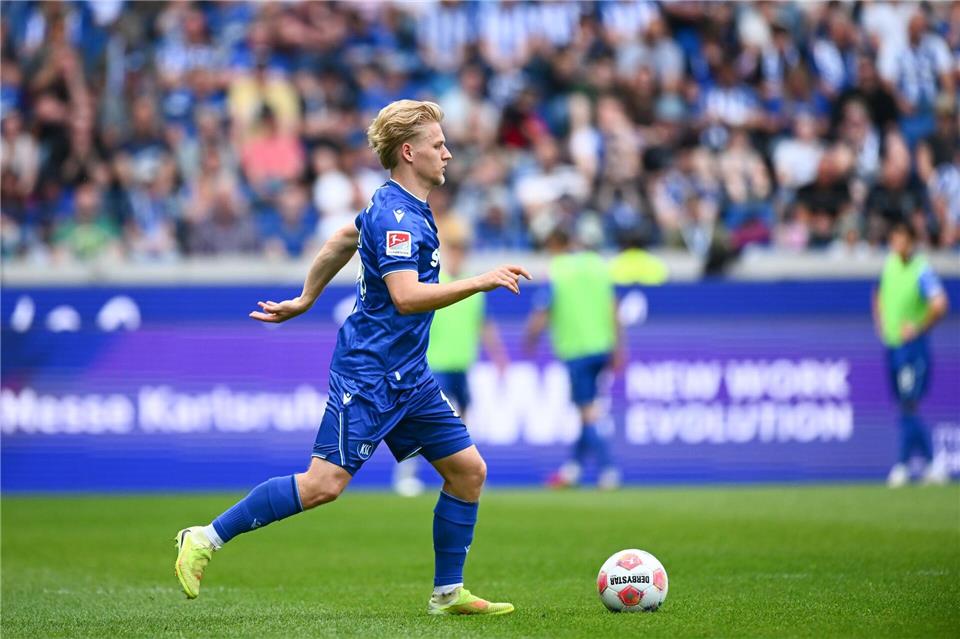 Der bisherige KSC-Profi Andreas Müller spielt künftig in der 3. Liga. (Archivbild)Silas Stein/dpa