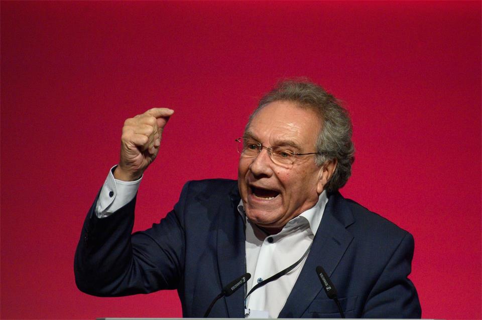 Der bisherige Landesvorsitzende des BSW in Bayern stemmt sich gegen Nähe zur AfD. (Archivbild)Klaus-Dietmar Gabbert/dpa