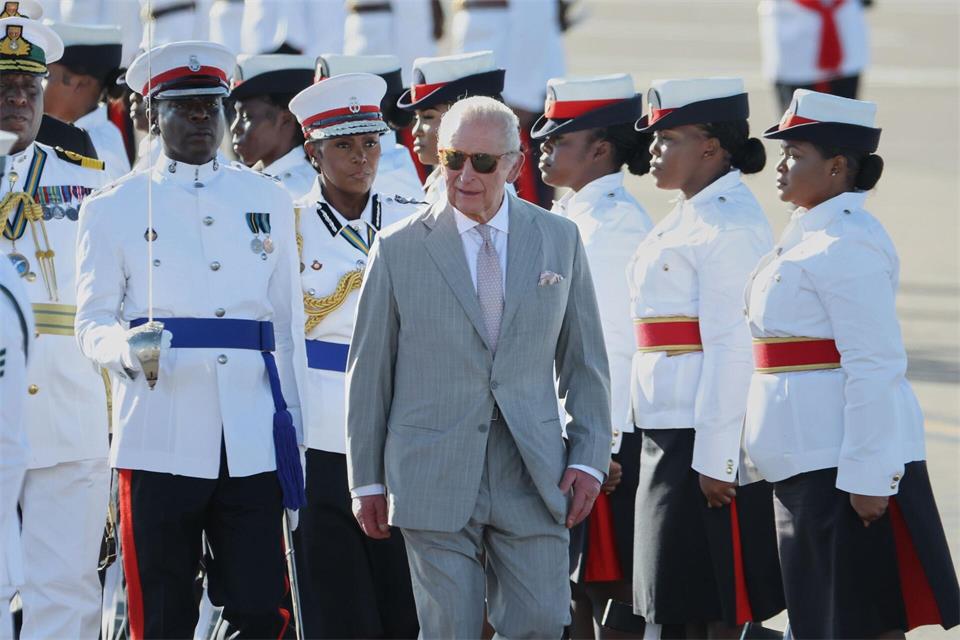 Der britische Monarch ist immer noch Staatsoberhaupt vieler der ehemaligen britischen Kolonien. Tim Aylen/AP/dpa