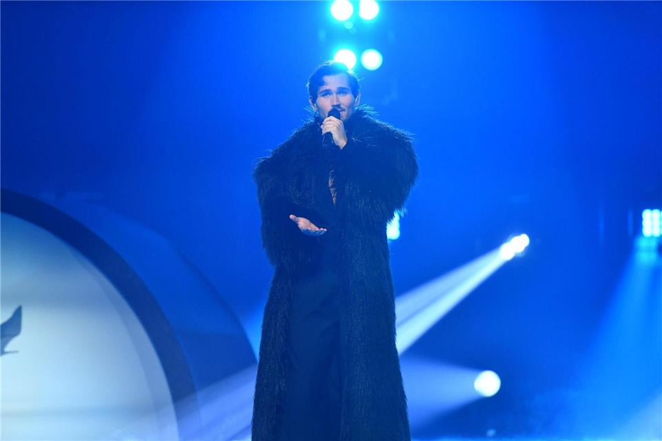 Der britische Sänger Moss Kena begeisterte Raab besonders, auch optisch.-/RTL/dpa