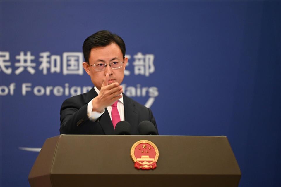 Keine hinreichenden Termine: Wadephul verschiebt China-Reise  Der chinesische Außenamtssprecher Guo Jiakun kritisiert die deutsche Haltung zur Taiwan-Frage.Johannes Neudecker/dpa