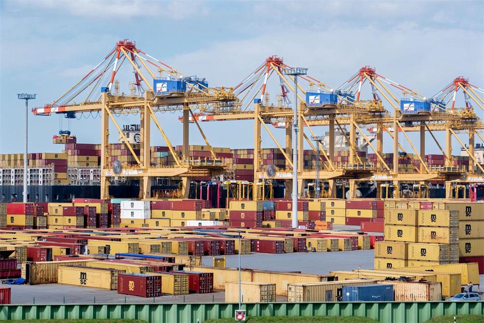 Der deutsche Export hat im Juli einen Dämpfer erhalten. (Foto:Archiv) Hauke-Christian Dittrich/dpa