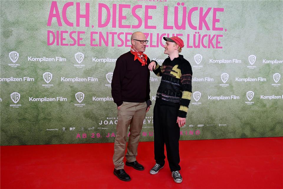 Der echte Joachim und der Darsteller seines jüngeren Ichs.Sven Hoppe/dpa