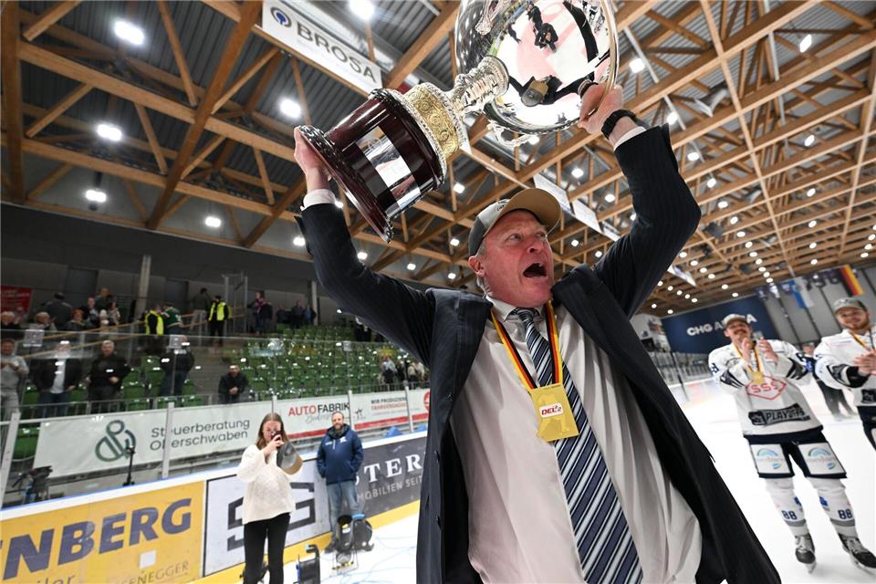 Der ehemalige Meistercoach Niklas Sundblad führte die Eislöwen erstmals in die DEL.Felix Kästle/dpa