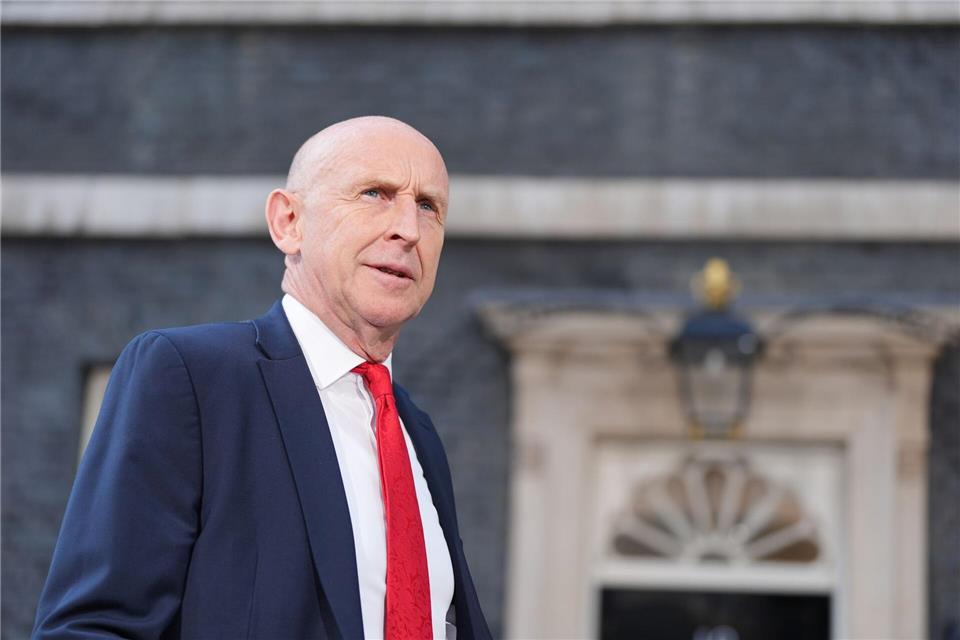 Der ehemalige Verteidigungsminister John Healey ist nun Finanzminister.Yui Mok/PA Wire/dpa