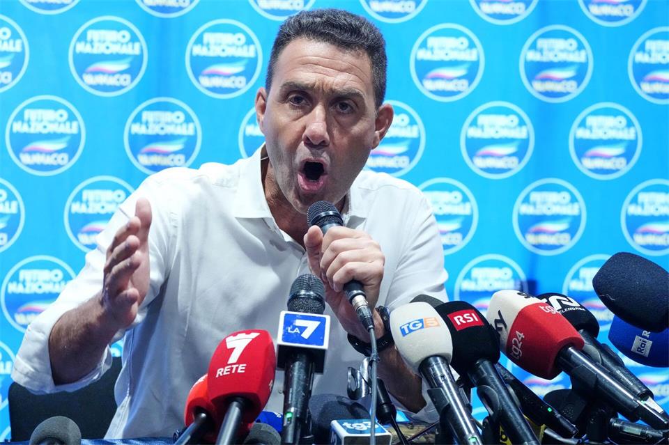 Der ehemalige italienische General Roberto Vannacci sitzt im Europaparlament in derselben Fraktion wie die AfD. (Archivbild) Gregorio Borgia/AP/dpa
