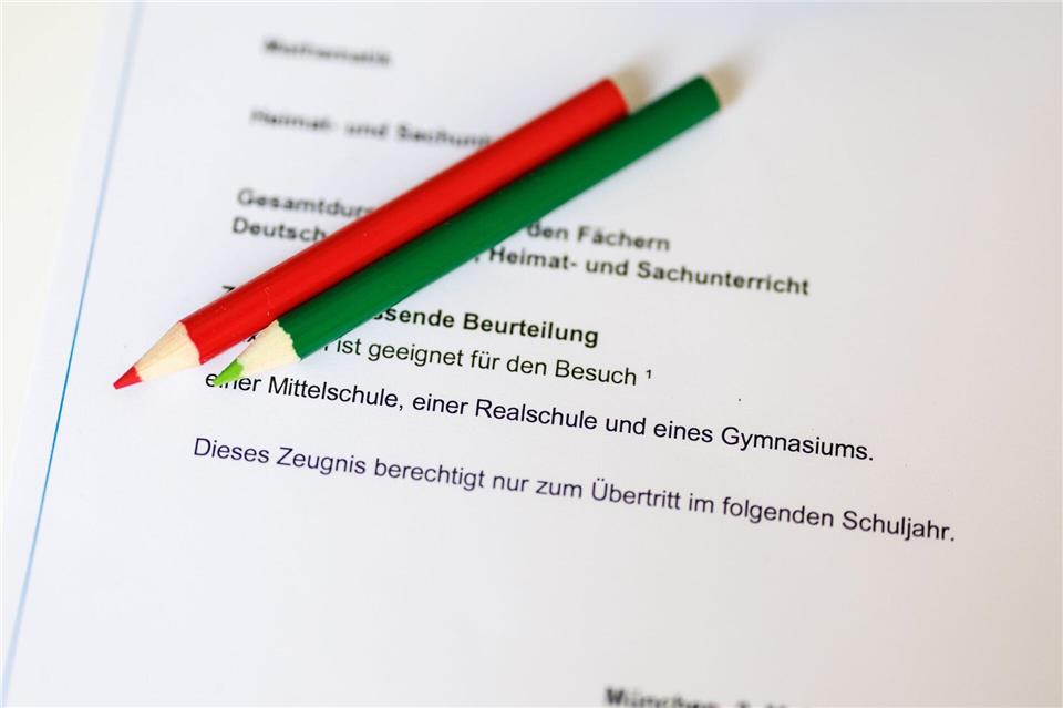 Der entscheidende Satz: In welche Schule darf das Kind in der fünften Klasse gehen? (Archivbild)Matthias Balk/dpa