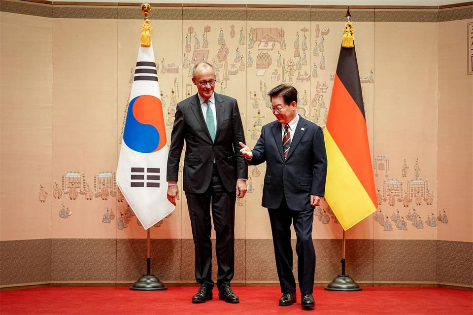 Der erste Termin des Kanzlers in Seoul ist beim Präsidenten.Kay Nietfeld/dpa